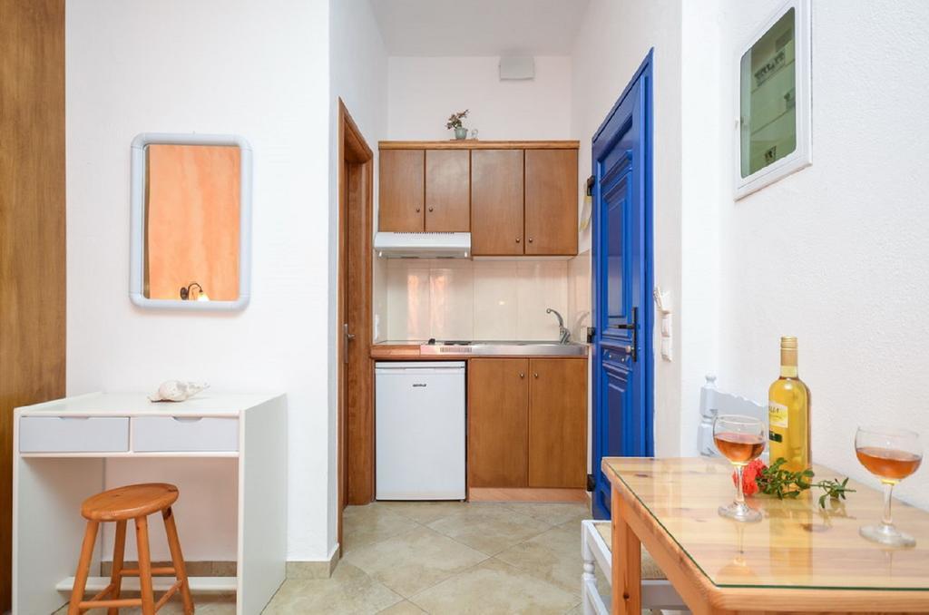 Sofia Studios Agia Anna  Oda fotoğraf