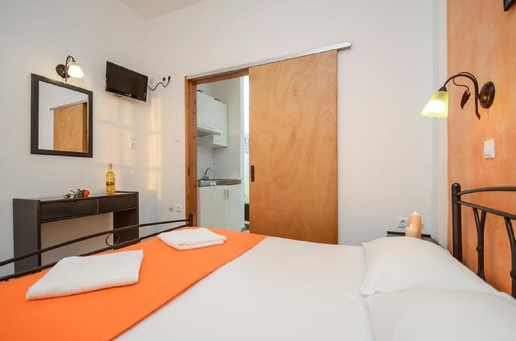 Sofia Studios Agia Anna  Oda fotoğraf